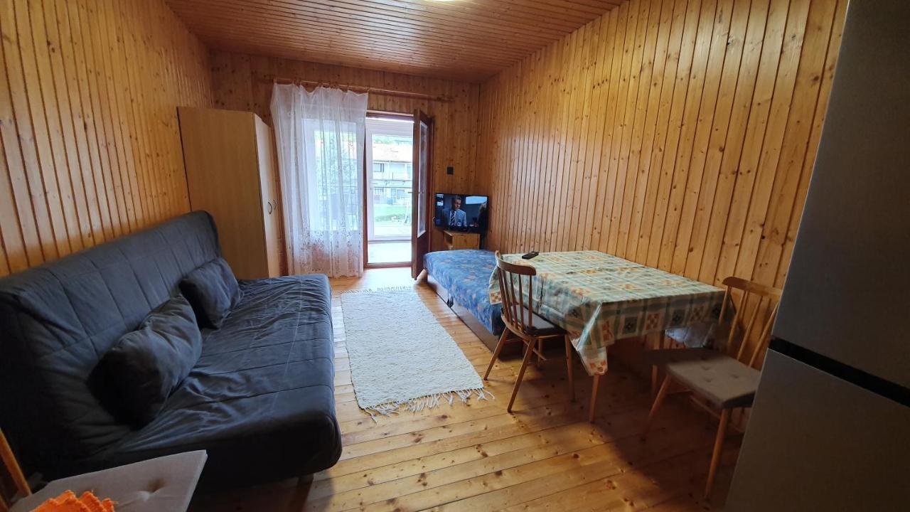 Wellapartman Zamárdi Eksteriør bilde